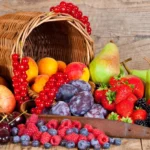 Les antioxydants naturels des fruits protègent contre les effets des microplastiques sur la santé reproductive