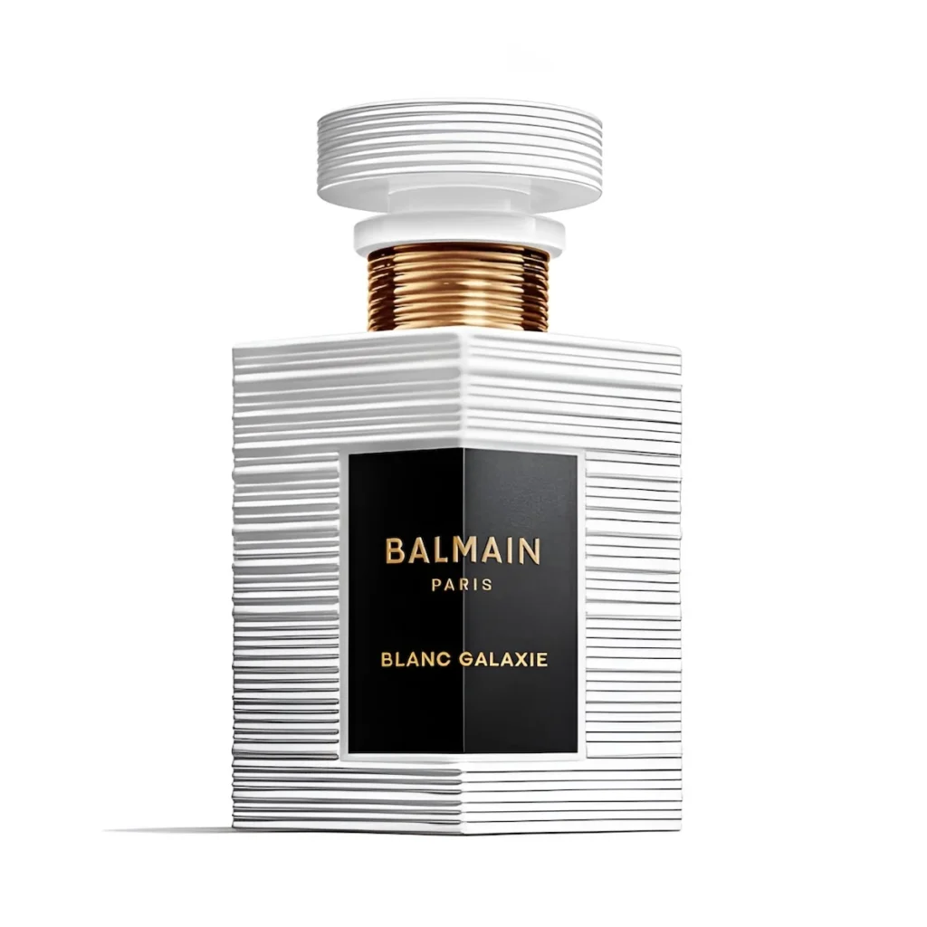 Le nouveau parfum « Blanc Galaxie » de Balmain dégage une énergie céleste dans son flacon