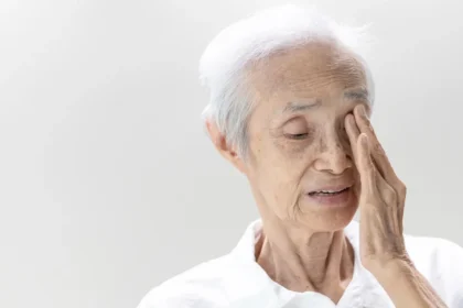 Un implant sous-rétinien redonne la vue à des patients atteints de dégénérescence maculaire liée à l'âge