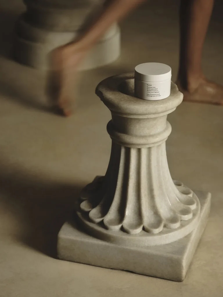 Jo Malone London réinvente les thermes romains en rituel de soin contemporain